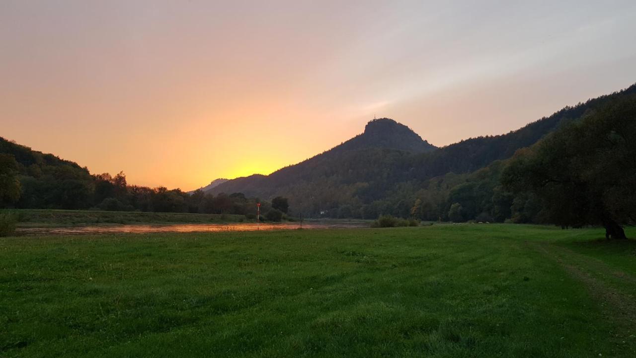 Ferienwohnungen "Gruendelrast" Prossen Esterno foto